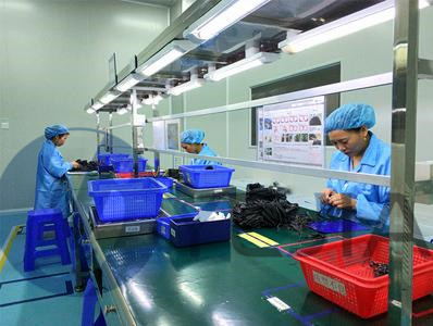 太阳集团光电10万级无尘生产检验